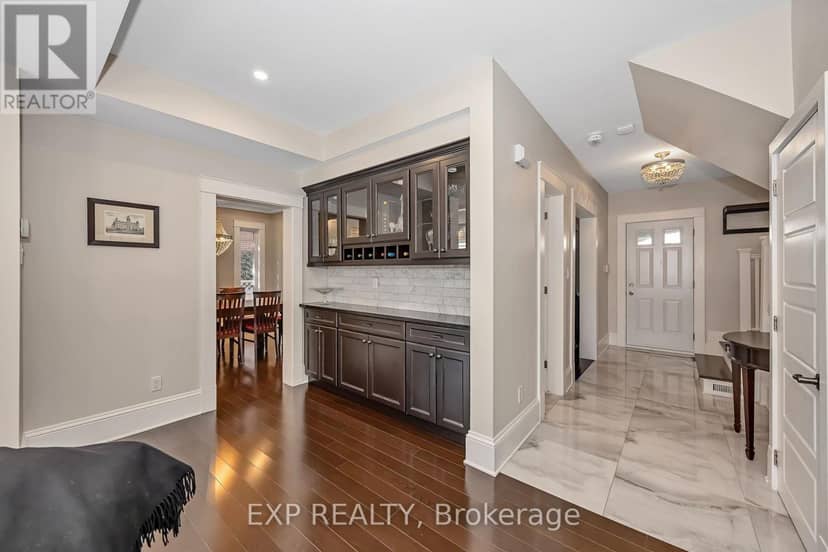 134 Broadway Avenue, Ottawa, photo 4