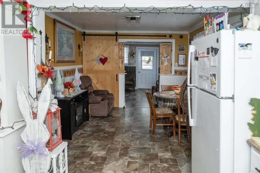46 QUARRY Road — photo 9 of 39