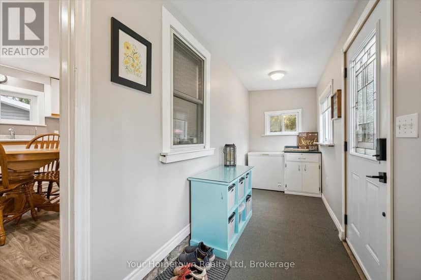 320 Garafraxa Street E — photo 26 of 40