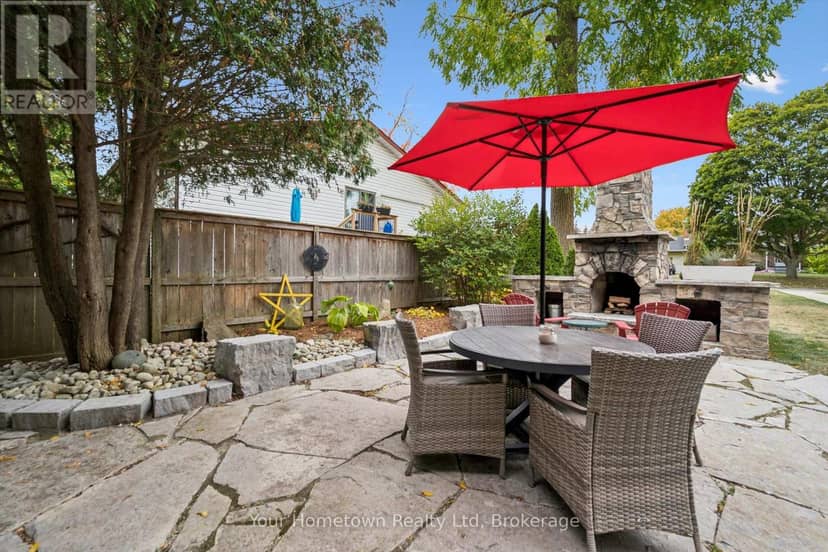 320 Garafraxa Street E — photo 33 of 40