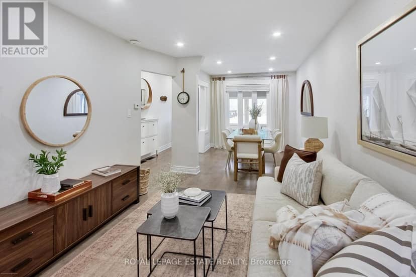 1265 Woodbine Avenue, Toronto, photo 7