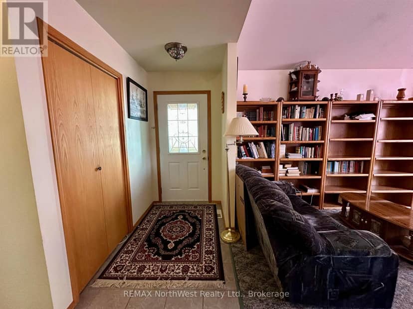 1308 Eighth Street North — photo 2 of 32