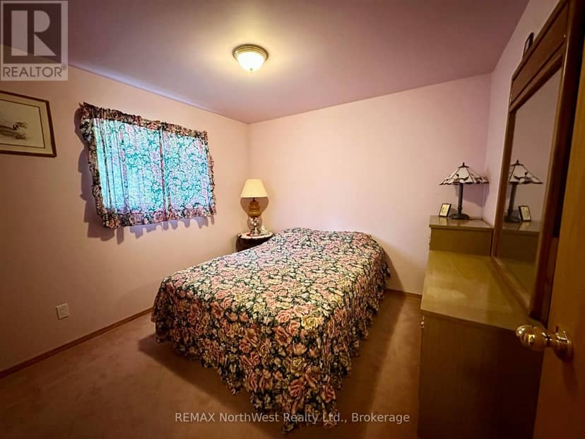 1308 Eighth Street North — photo 15 of 32