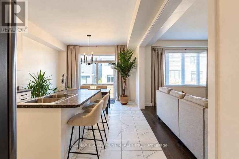 31 Santos Drive — photo 5 of 21