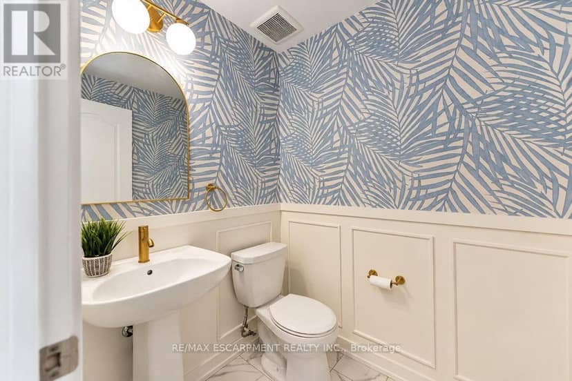 31 Santos Drive — photo 9 of 21
