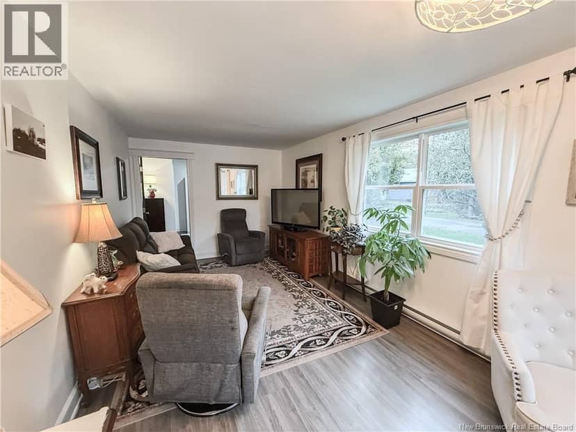 38 Holman Avenue — photo 11 of 40