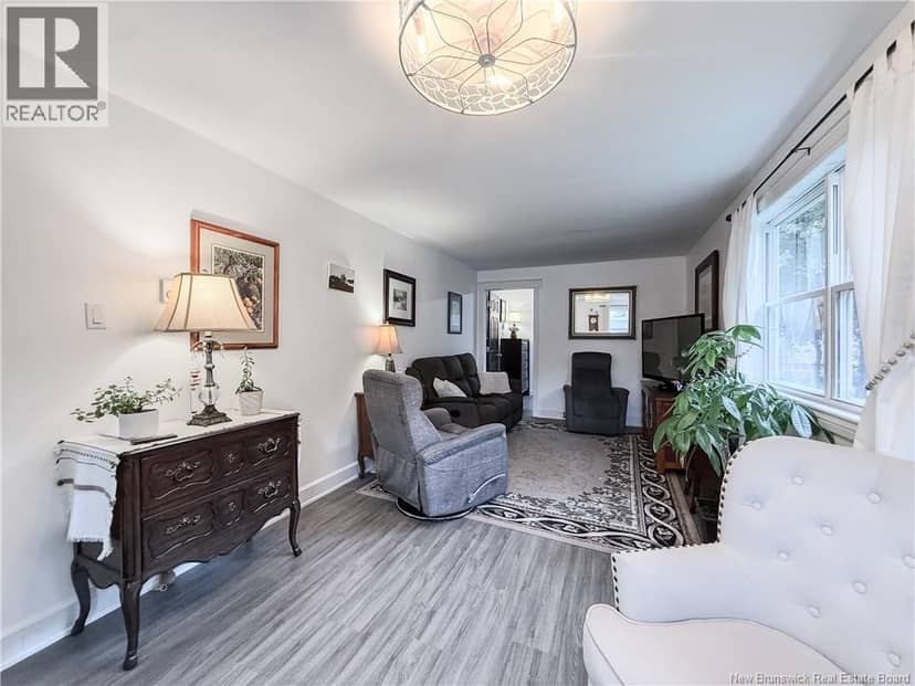 38 Holman Avenue — photo 12 of 40