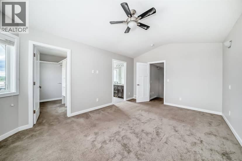 110 CEDAR Square — photo 24 of 31