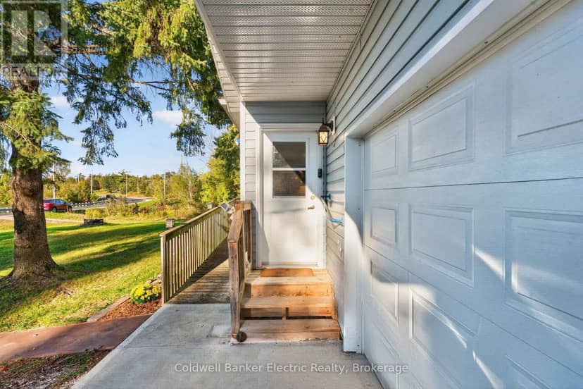 709 County Road 38 — photo 33 of 40