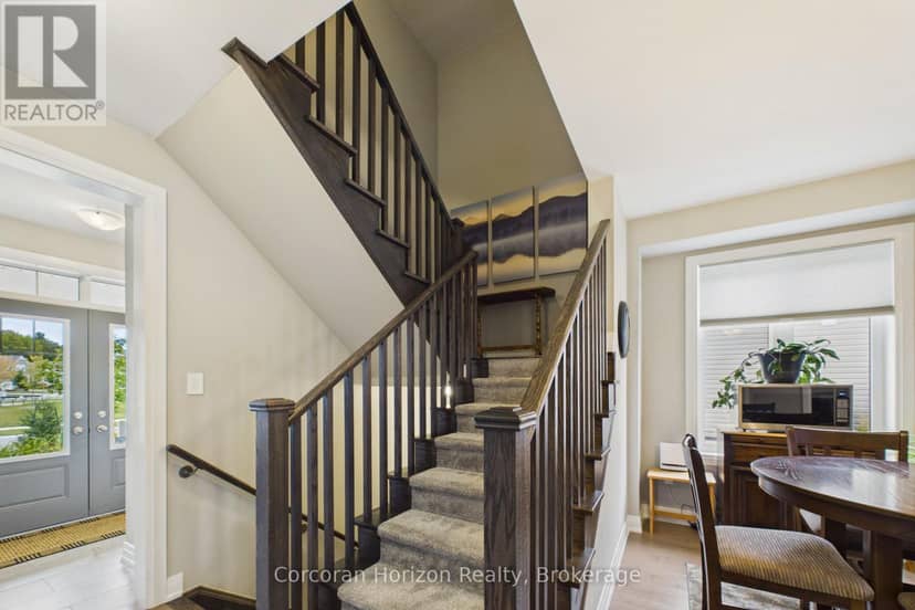 8 Chambery Street — photo 19 of 40