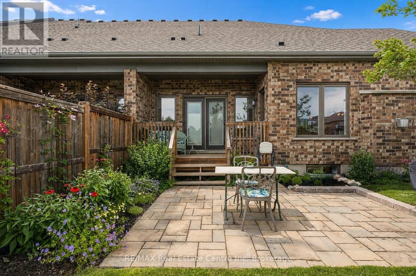 1 - 39 Kay Crescent — photo 22 of 25