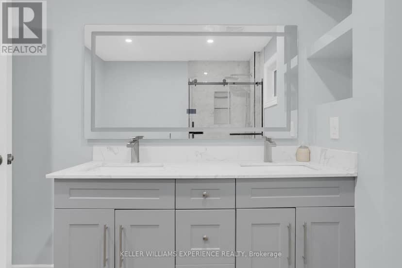 60 Nicholson Drive — photo 22 of 39