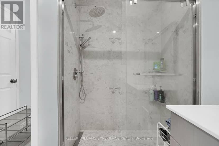 60 Nicholson Drive — photo 28 of 39