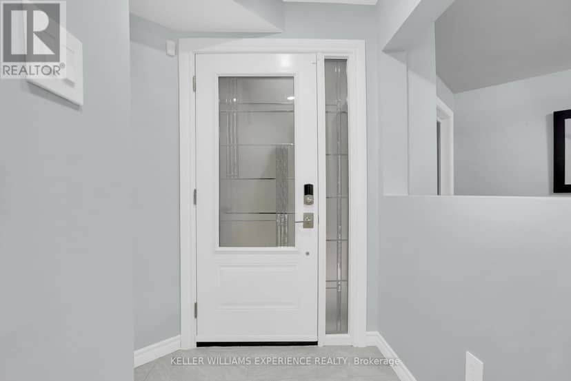 60 Nicholson Drive — photo 9 of 39