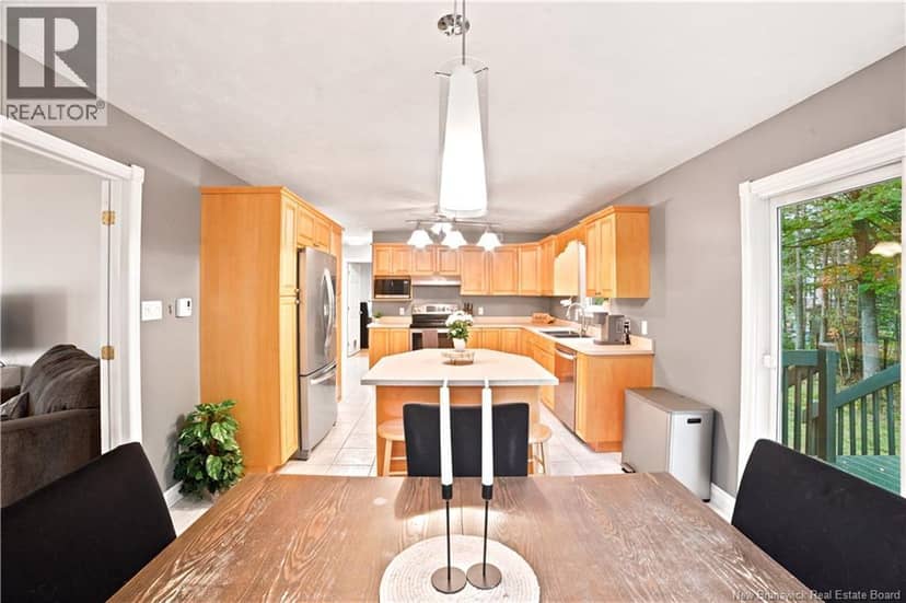 1044 Barachois Street — photo 16 of 40