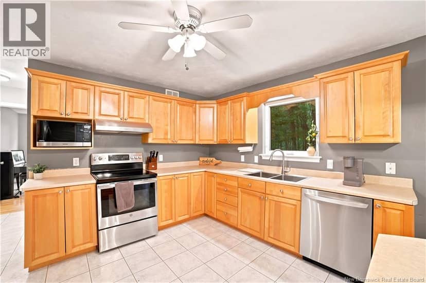 1044 Barachois Street — photo 13 of 40