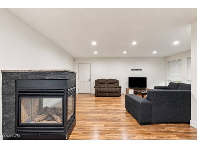 9084 PRINCE CHARLES BOULEVARD, Surrey, photo 5