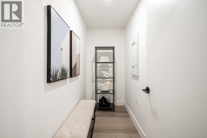 209 422 Lakewood Drive, Vancouver, photo 5