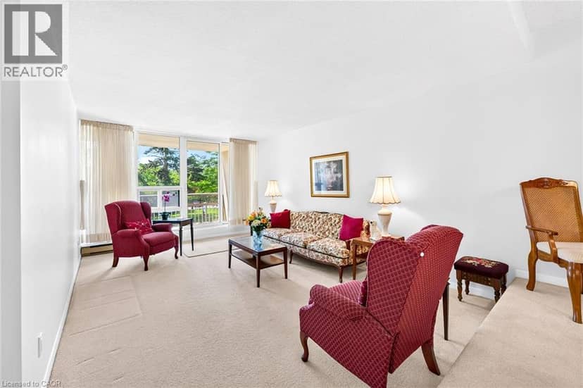 1359 WHITE OAKS Boulevard Unit# 205 — photo 9 of 38