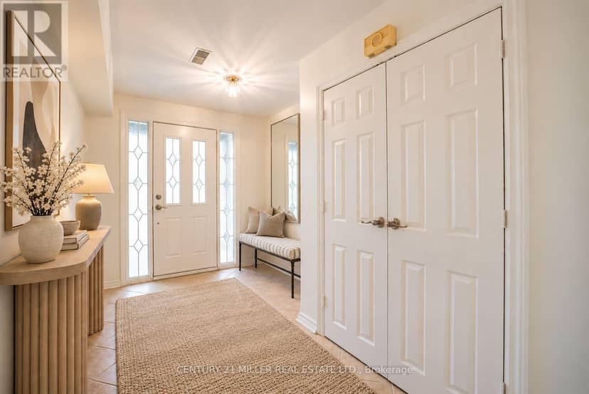 2039 Wakely Street — photo 2 of 35