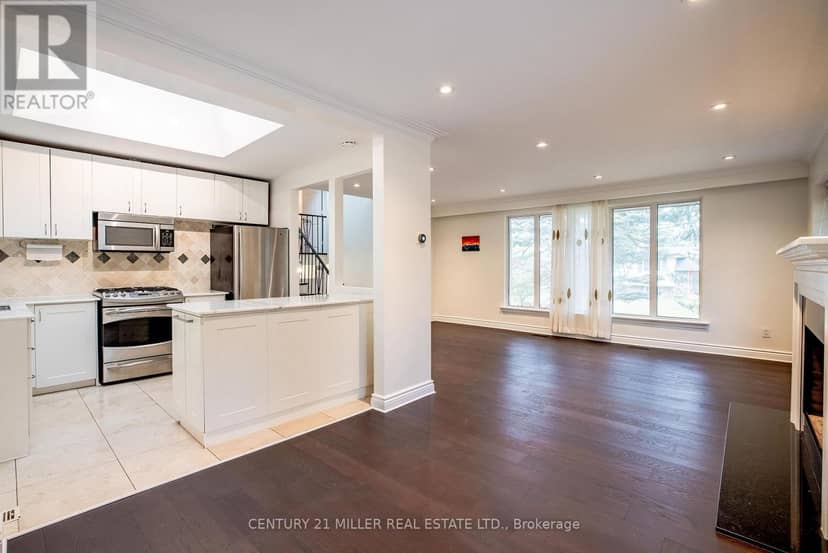 2039 Wakely Street — photo 7 of 35