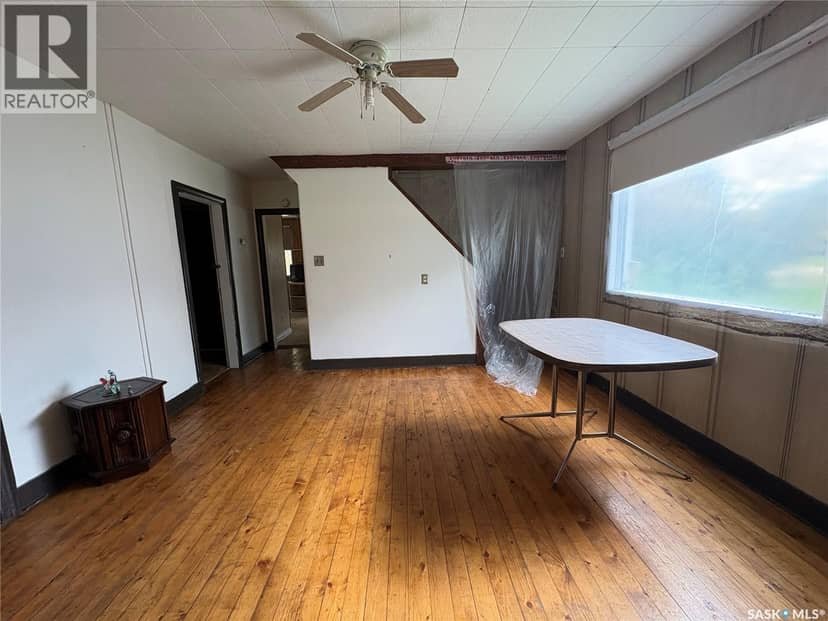 302 & 304 Livingstone Road — photo 5 of 16