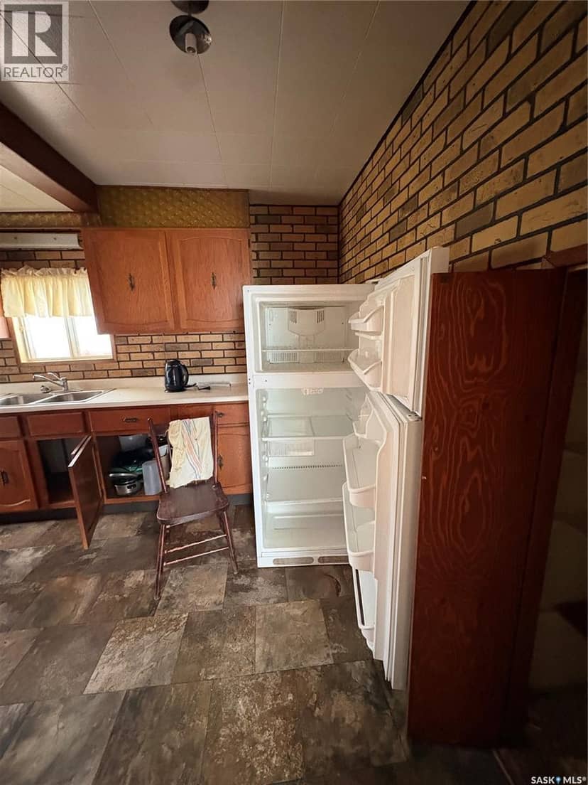 302 & 304 Livingstone Road — photo 6 of 16