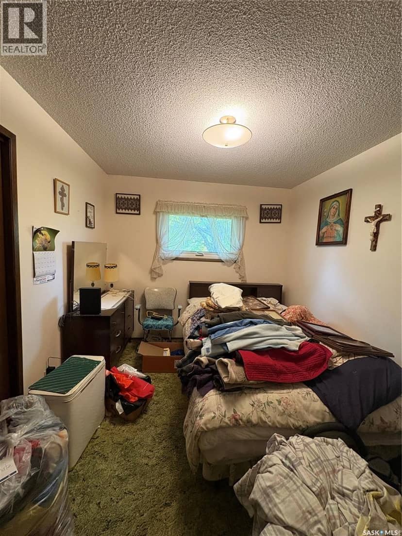 300 Livingstone Road — photo 12 of 24