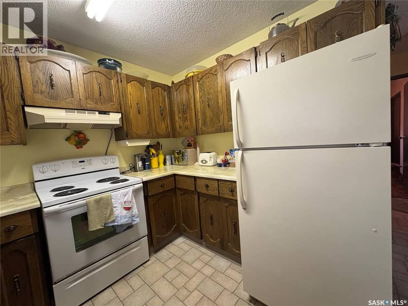 300 Livingstone Road — photo 4 of 24