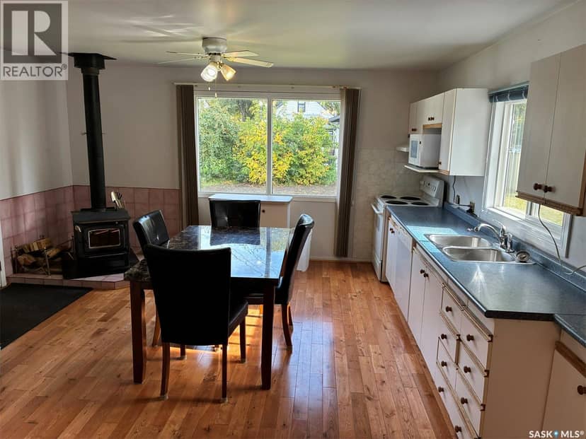 510 Centre STREET, Meadow Lake, photo 5
