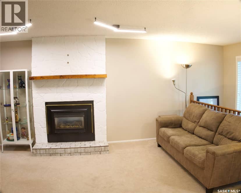 714 4th STREET S, Martensville, photo 4