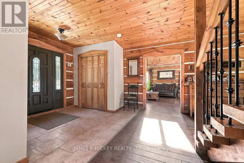 392 Bass Lake Road, Laurentian Hills, photo 3