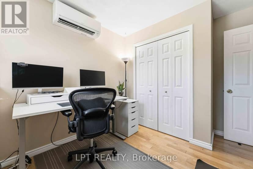 34 Fringewood Drive — photo 18 of 32