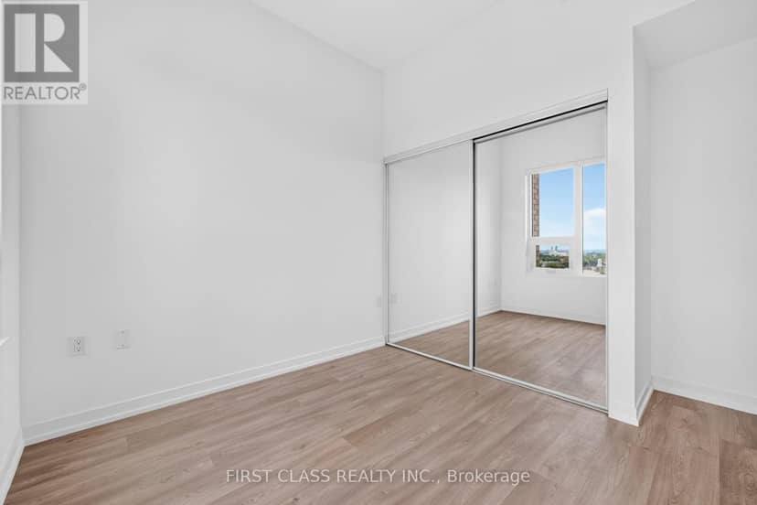 1006 - 1028 McNicoll Avenue — photo 11 of 36