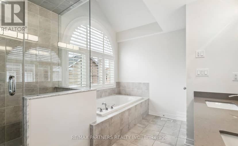 2 Portia Street — photo 11 of 37