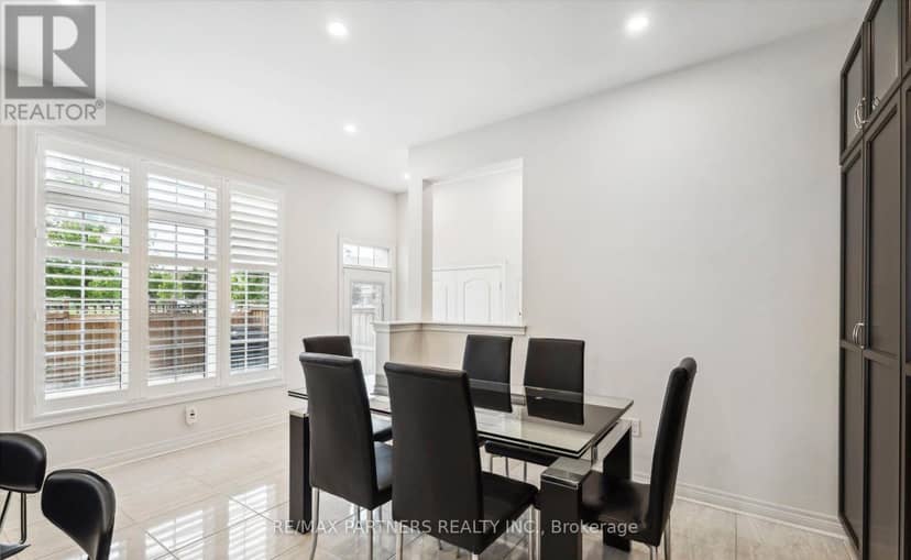 2 Portia Street — photo 18 of 37