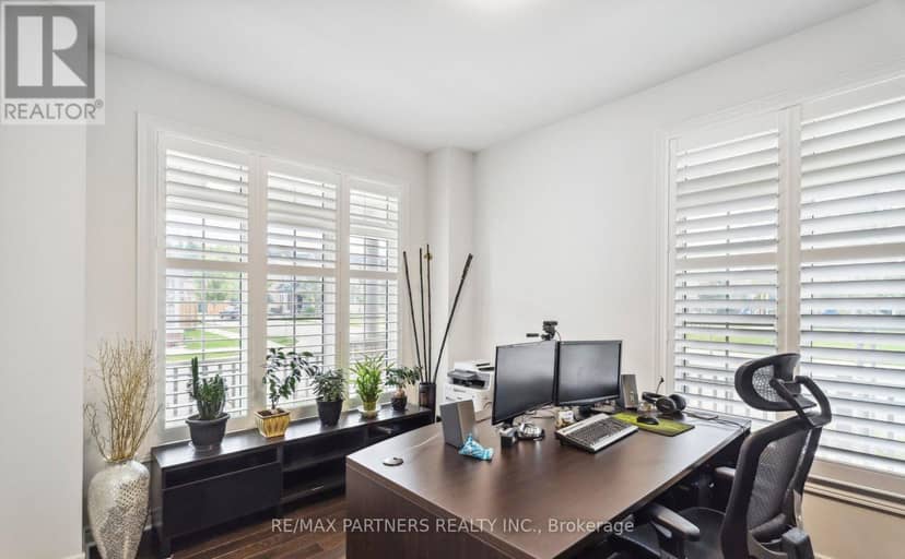 2 Portia Street — photo 4 of 37