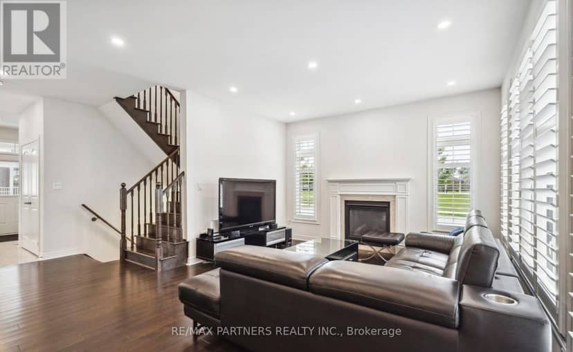 2 Portia Street — photo 9 of 37
