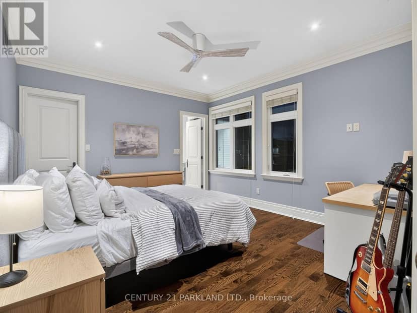 171 Oxford Street — photo 36 of 40
