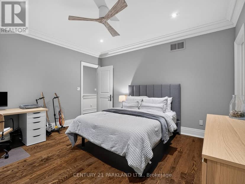 171 Oxford Street — photo 37 of 40
