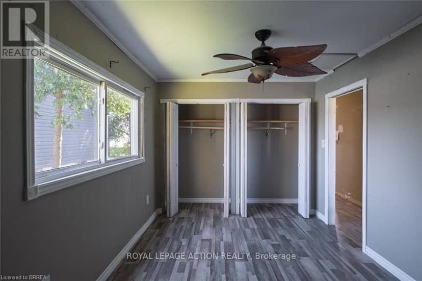 1459 Lakeshore Road — photo 13 of 27