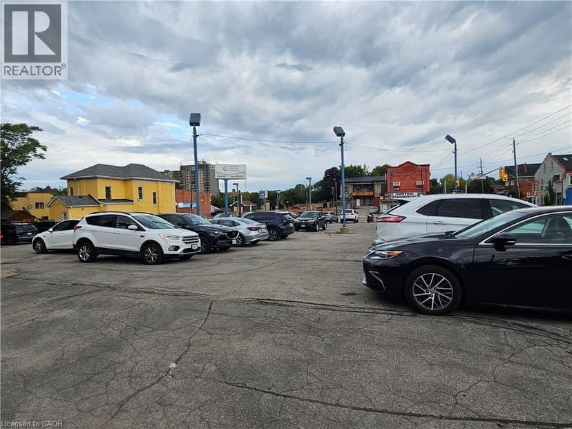 341 COLBORNE Street — photo 1 of 5