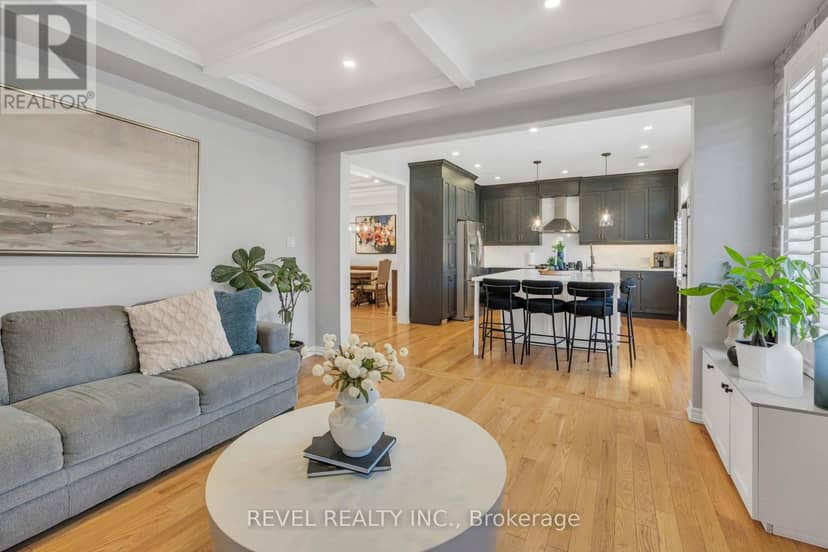 6 McKay Avenue — photo 11 of 37