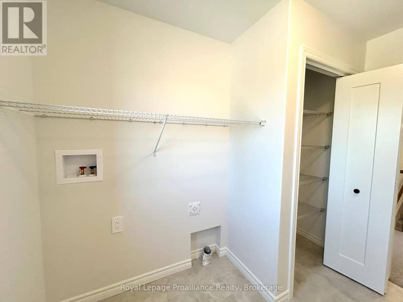 20 Peace River Street — photo 19 of 29