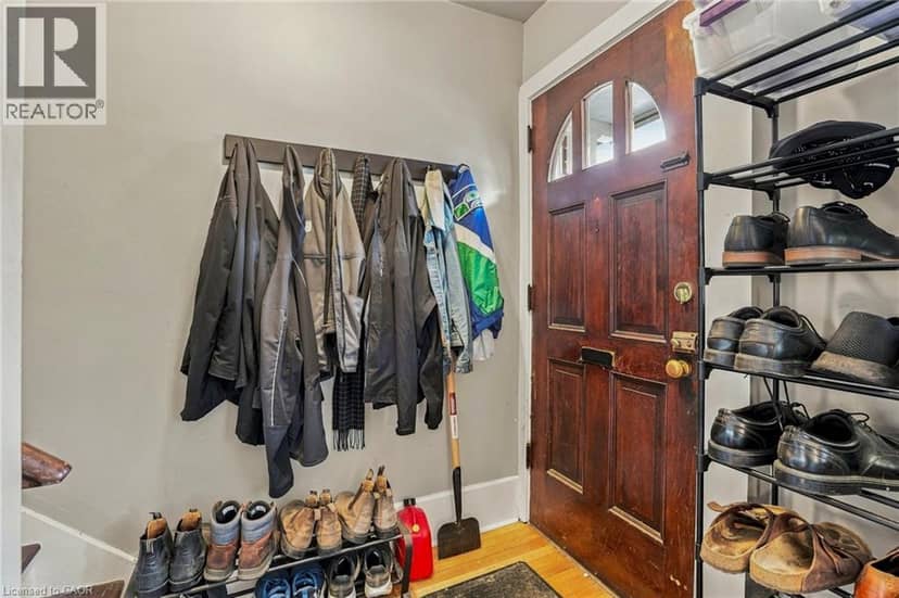 83 NAPIER Street — photo 3 of 18