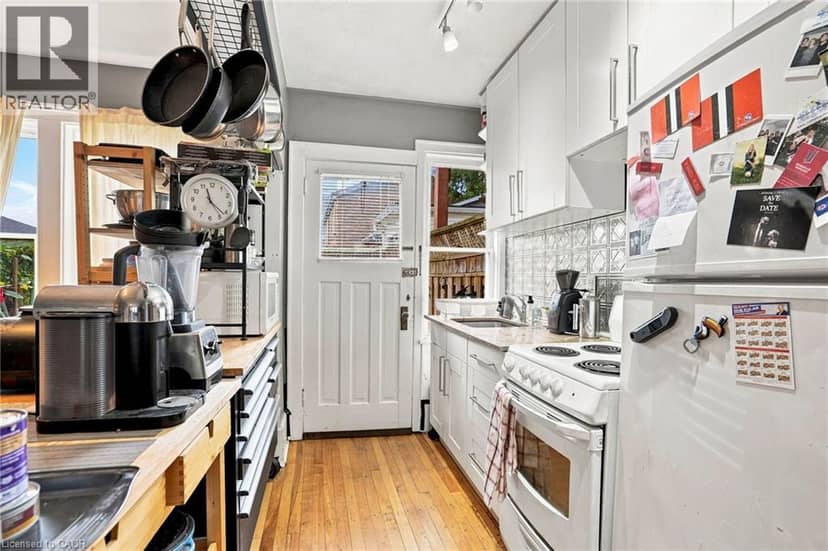 83 NAPIER Street — photo 9 of 18