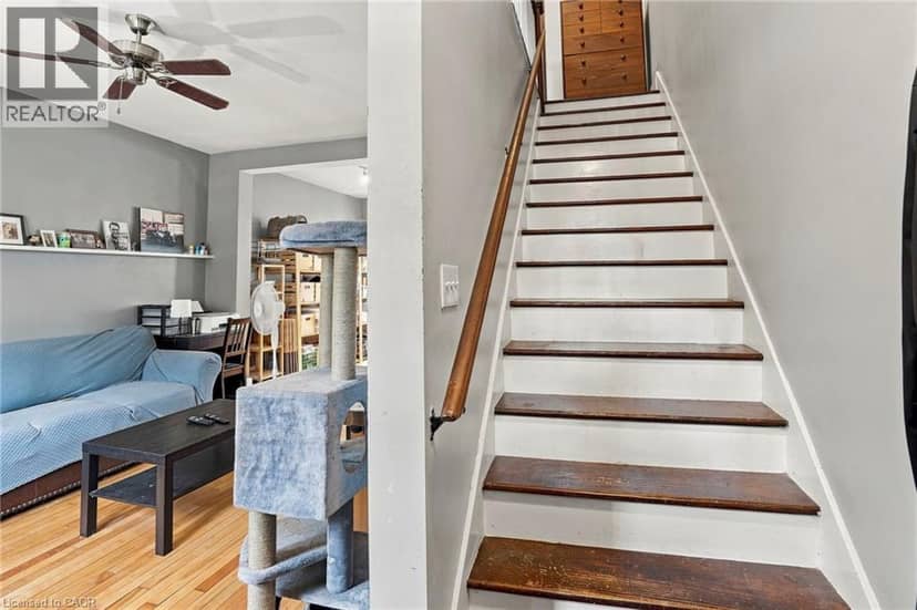 83 NAPIER Street — photo 4 of 18