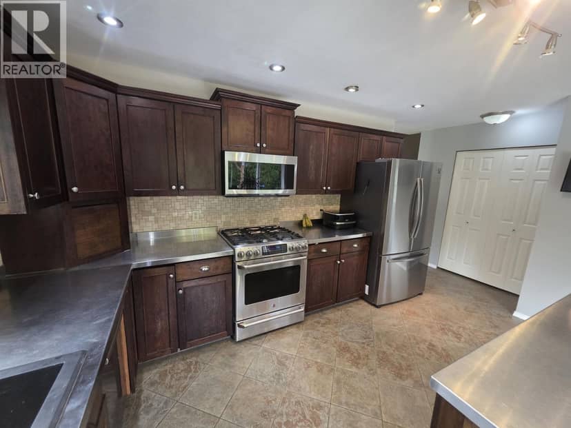 4931 HUNDAL DRIVE, Terrace, photo 8
