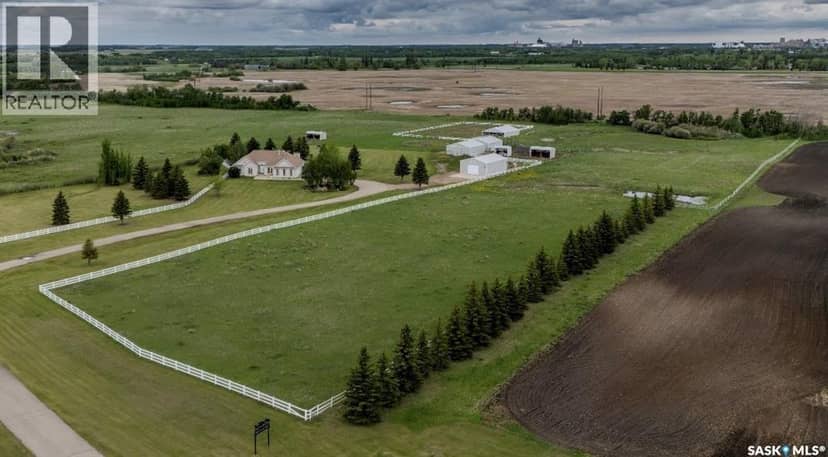 Misty Lane Acreage — photo 17 of 40