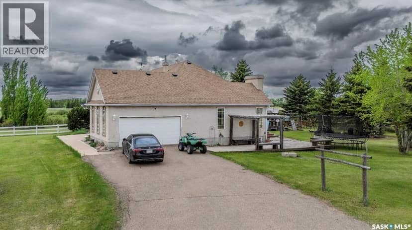 Misty Lane Acreage — photo 9 of 40